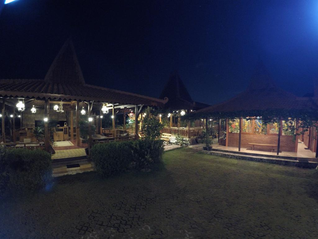 Joglo Ayem Tentrem Prambanan Zewnętrze zdjęcie